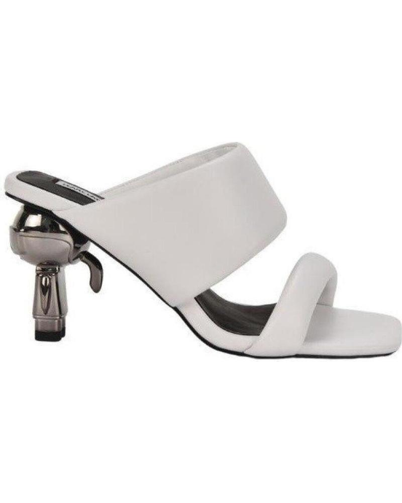 Ikon closed toe sandals top