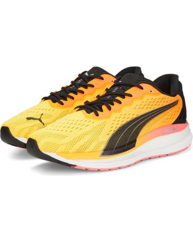 Zapatillas deporte de Hombre PUMA ZAPATILLAS RUNNING MAGNIFY NITRO SURGE 376905-06 AMARILLO