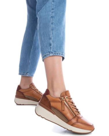 Woman Zapatillas deporte CARMELA 160850 CAMEL