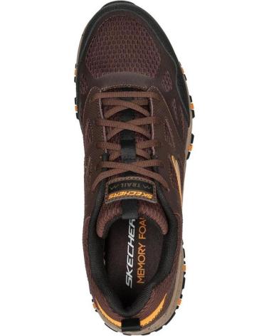 SKECHERS ZAPATILLAS EN PARA HOMBRE MARRON