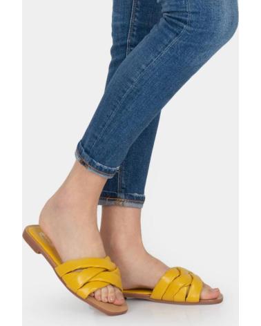 Sandales OTRAS MARCAS  pour Femme 109075  AMARILLO