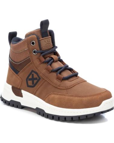 Woman and boy Trainers XTI 150541 CAMEL