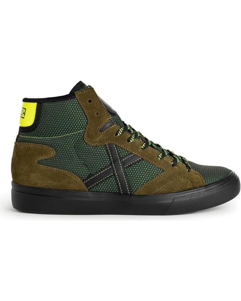 Deportivas MUNICH  de Hombre y Niño ZAPATILLAS -MOEBIUS 22-8335022  VERDE