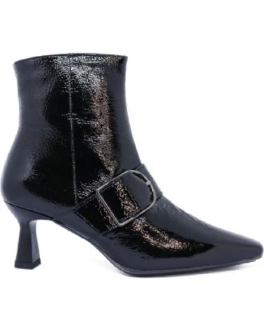 Botines DESIREÉ  de Mujer DESIREE - BOTIN MUJER CHAROL CON HEBILLA LATERAL  NEGRO