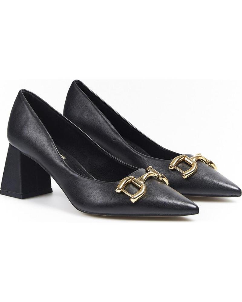 Sapatos com salto best sale quadrado