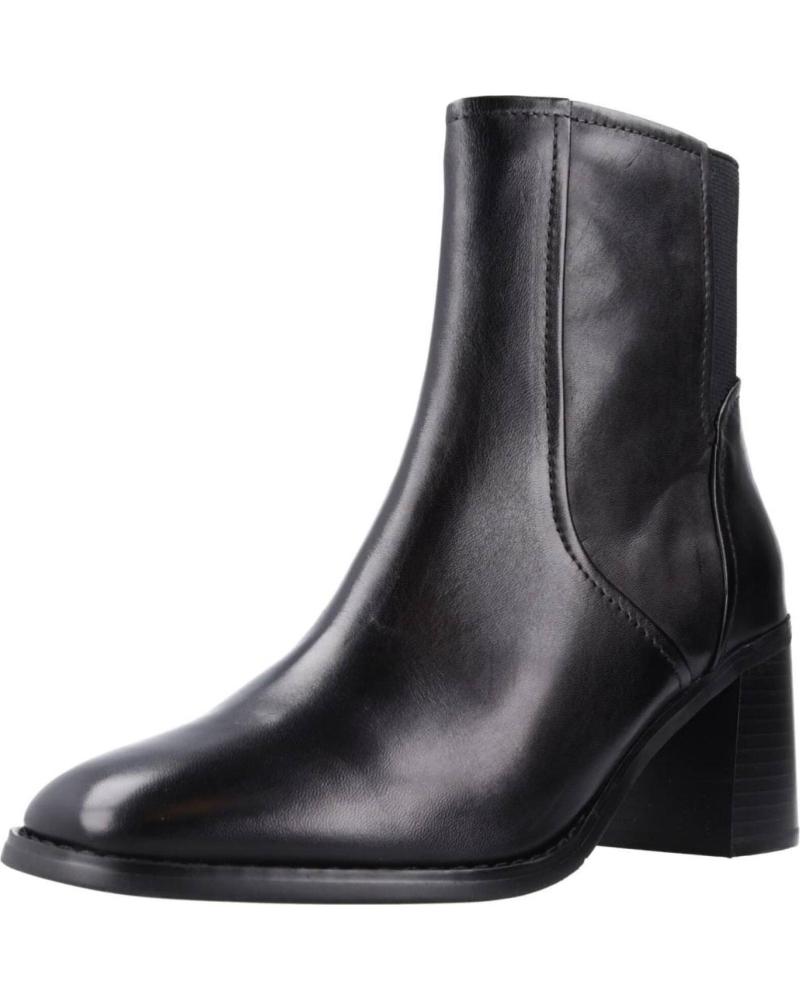 Clarks poise leah boot online