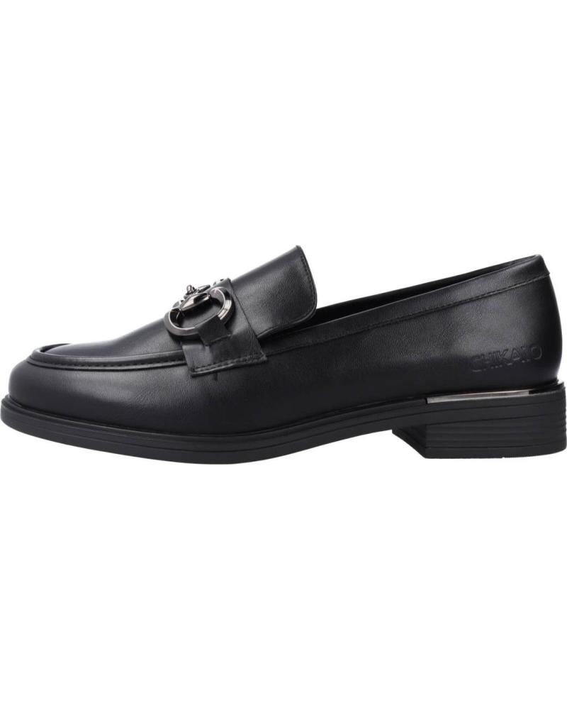Chica diez zapatos deals