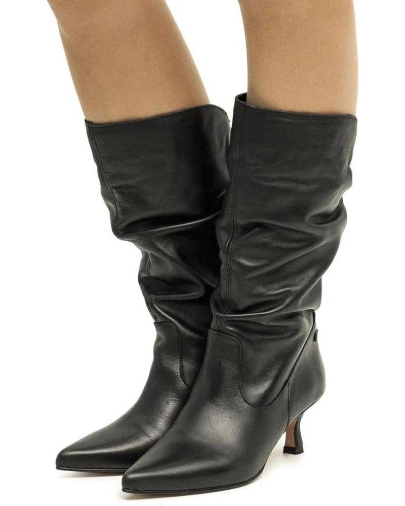 Bottle Coco Mademoiselle Shower Gel Boots CHANEL COCO MADEMOISELLE