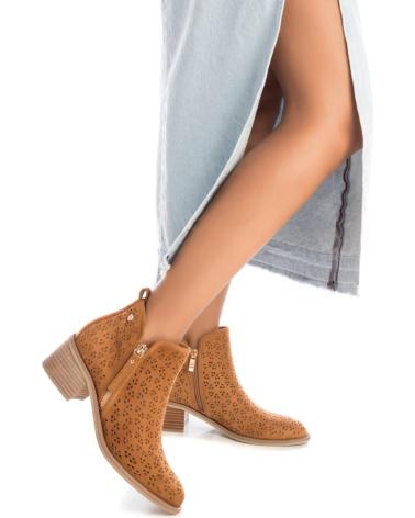 Woman Mid boots XTI 142255 CAMEL
