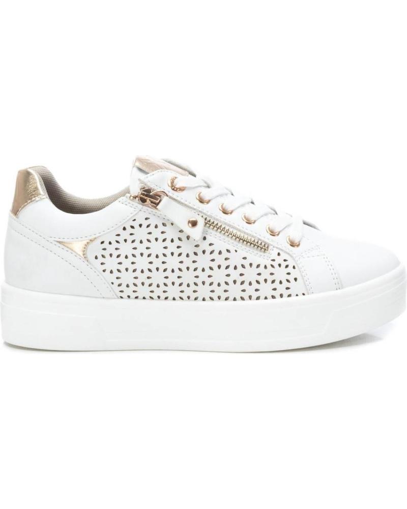Woman Zapatillas deporte XTI SNEAKERS 142229 MUJER BLANCO
