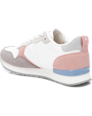 Woman Zapatillas deporte XTI 142247 BLANCO