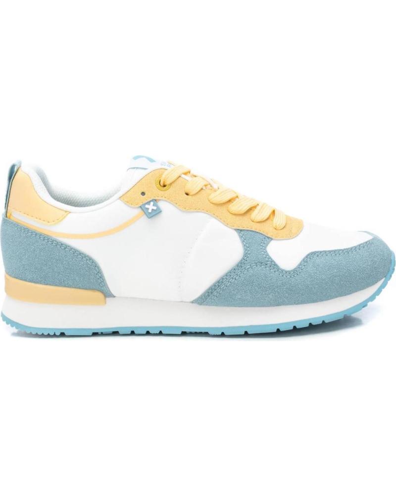 Woman Zapatillas deporte XTI 142247 AQUA