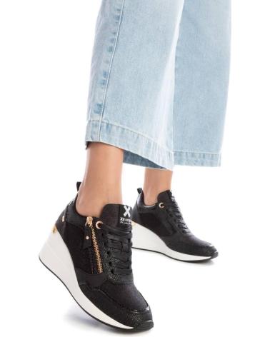 Woman Zapatillas deporte XTI 142280 NEGRO