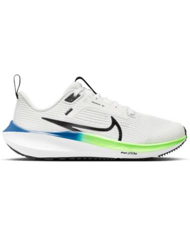 Woman and girl and boy Trainers NIKE DX2498-006 AIR ZOOM PEGASUS 40 GS  PLATINUM TINT-BLACK-WHITE-GREEN STRIKE