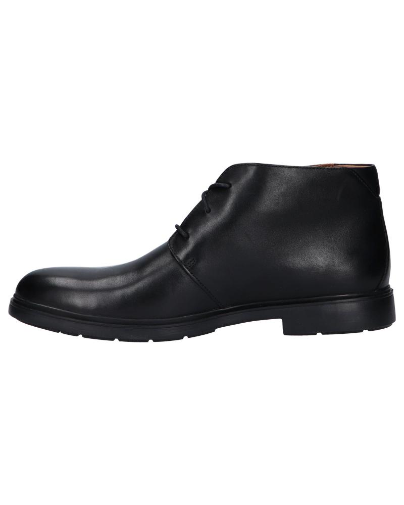 Clarks un tailor hotsell mid
