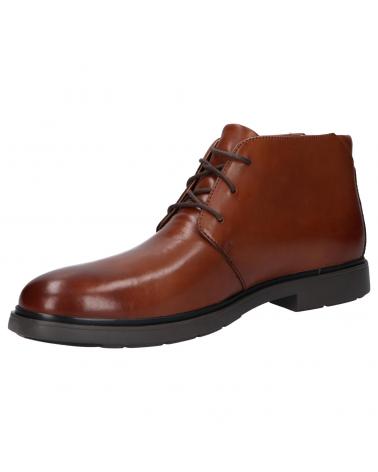 Botas CLARKS  de Hombre 26144678 UN TAILOR MID  TAN