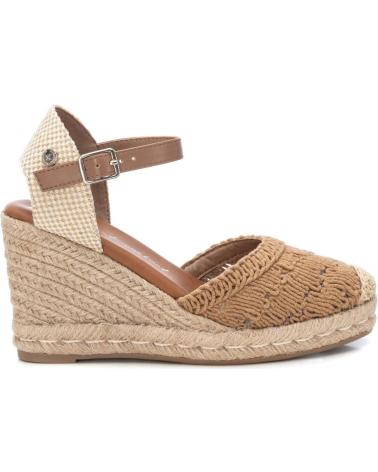 Woman Sandals XTI 142335  TAUPE