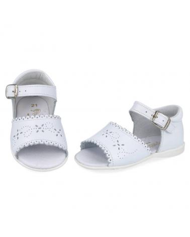 Sandalias De Niña PETIT SER 3649 SANDALIAS NIÑA BEBA€°  BLANCO