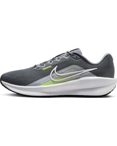 Man Zapatillas deporte NIKE ZAPATILLAS DOWNSHIFTER  GRIS