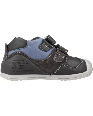 Zapatos de Niño BIOMECANICS ZAPATOS NINO MODELO 211139 COLOR GRIS ANTRACITA