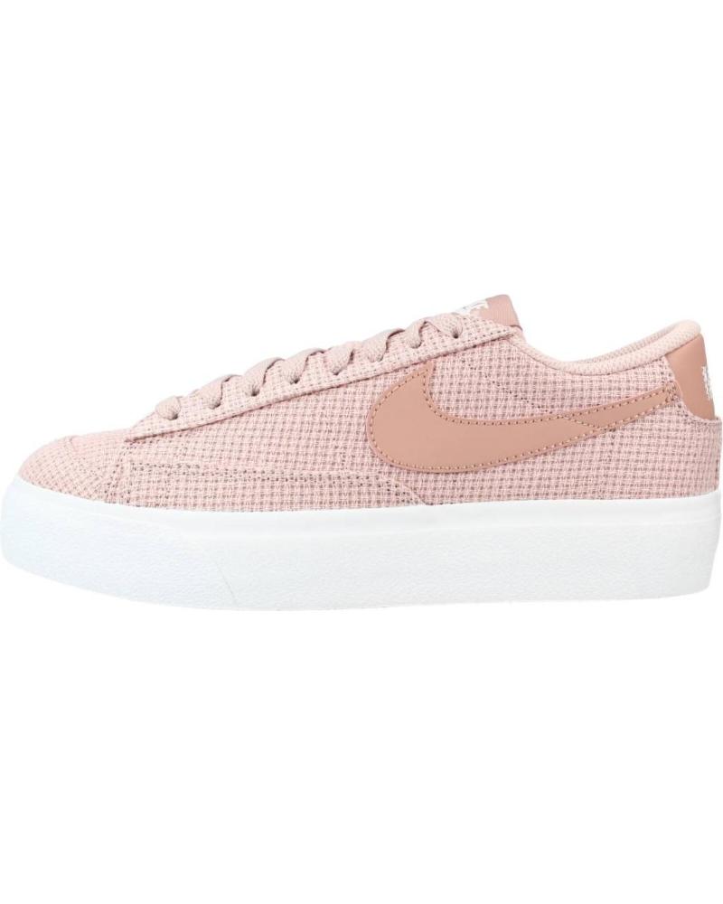 Zapatillas deporte NIKE  de Mujer ZAPATILLAS MUJER MODELO W BLAZER LOW PLATFORM COLOR ROSA  600