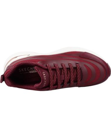 Zapatillas deporte de Mujer SKECHERS ZAPATILLAS MUJER MODELO 177575 COLOR BURDEOS BURG
