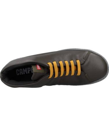 Sapatos CAMPER  de Homem INFORMALES HOMBRE MODELO TOURING RY COLOR VERDE  DRKGRN
