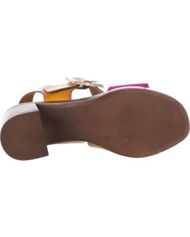 Sandales CHIKA10  pour Femme SANDALIAS DE TACON GOTICA 08 MUJER MOSTAZA  BEIGE