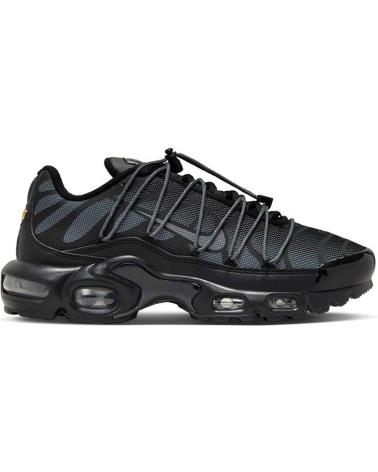 Woman and boy Trainers NIKE ZAPATILLAS SNEAKERS AIR MAX PLUS UTILITY PARA MUJER EN COLOR  NEGRO