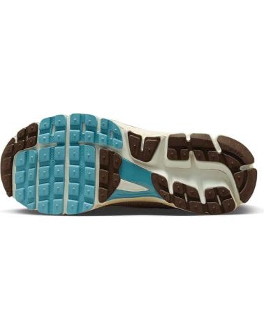 Woman and girl and boy Trainers NIKE ZAPATILLAS SNEAKERS ZOOM VOMERO 5 PARA MUJER EN COLOR  BEIGE