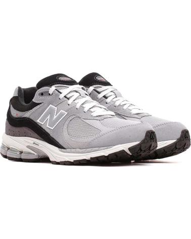 Woman and Man and boy Trainers NEW BALANCE ZAPATILLAS SNEAKERS 2002R PARA HOMBRE EN COLOR  GRIS