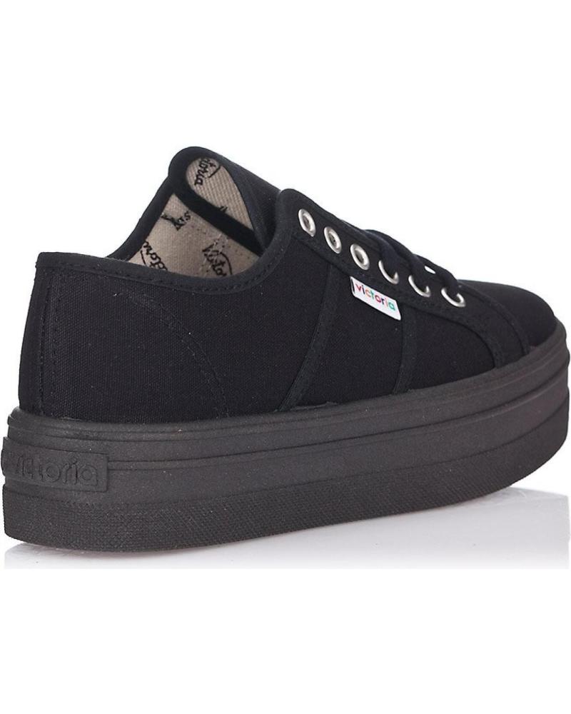 Victoria zapatillas 2025 negras