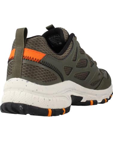 Scarpe sport SKECHERS  per Uomo ZAPATILLAS HOMBRE MODELO HILLCREST COLOR VERDE  OLV