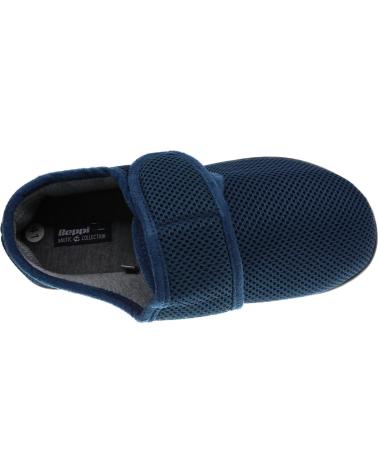 Slippers for disabled man store