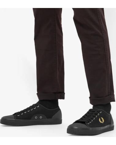 Man Zapatillas deporte FRED PERRY HUGHES LOW CANVAS B4365 - 41  BLACK