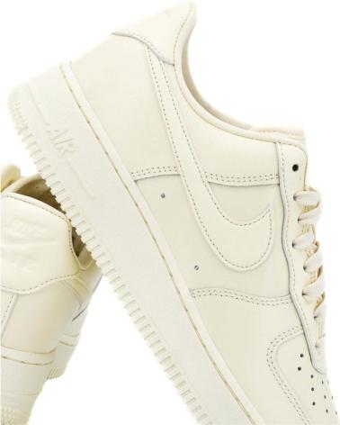 Sapatilhas NIKE  de Homem ZAPATILLAS SNEAKERS AIR FORCE 1 07 FRESH PARA HOMBRE EN COLO  BEIGE