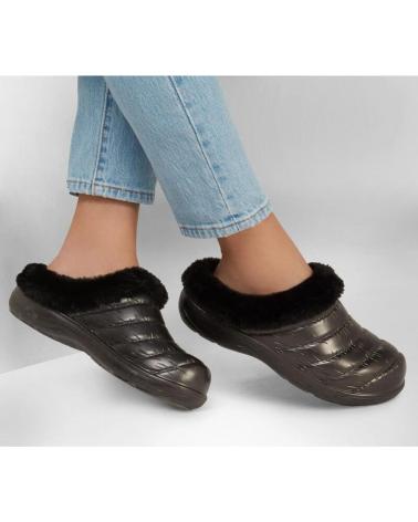 Pantoufles pour Femme SKECHERS ZAPATILLAS DE CASA 111356 - NEGRO