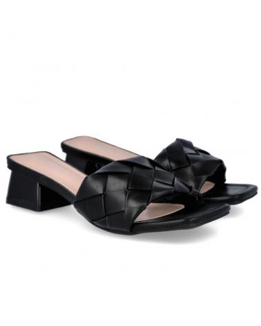Sandalias BUBBLE BOBBLE  de Mujer M2156 SANDALIAS TACON MUJER  NEGRO