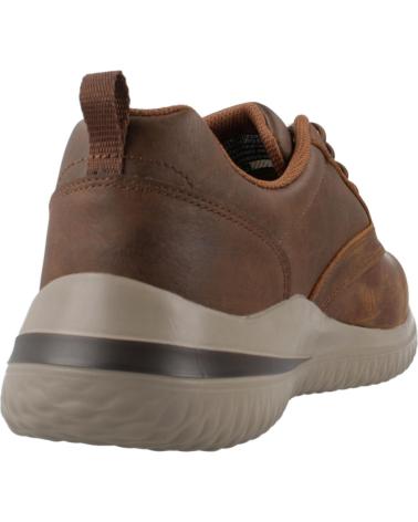 SKECHERS NAN EN COLOR PARA HOMBRE CUERO