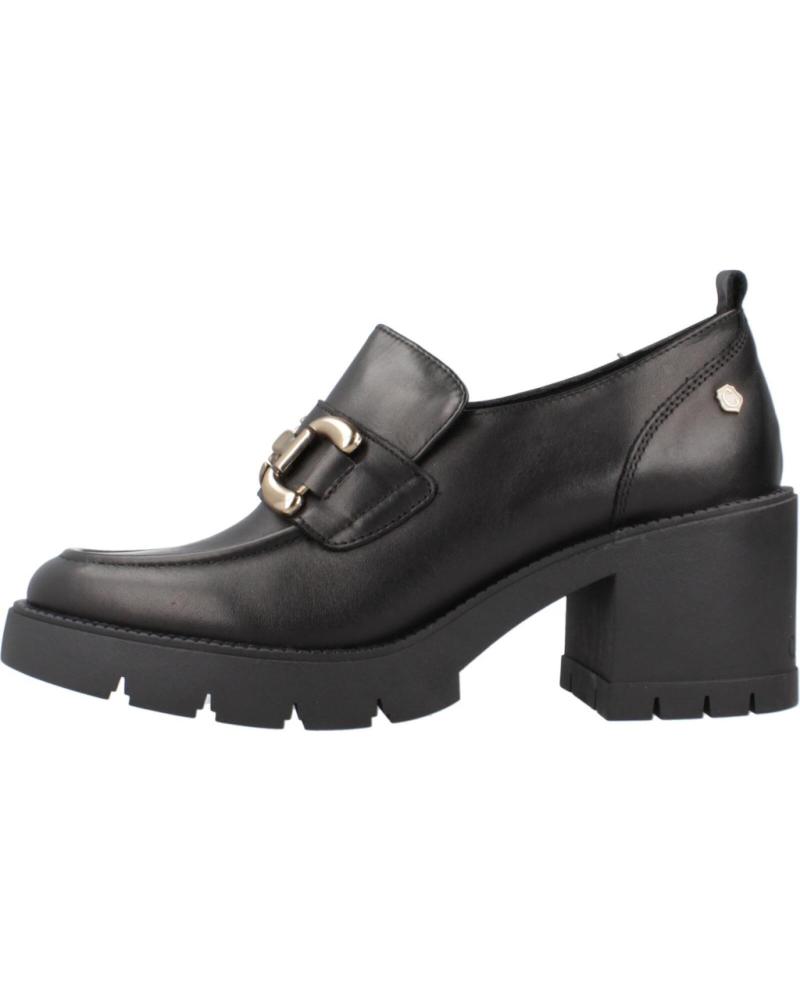 Woman Mocasines CARMELA MOCASINES MUJER MODELO 16189901C COLOR  NEGRO