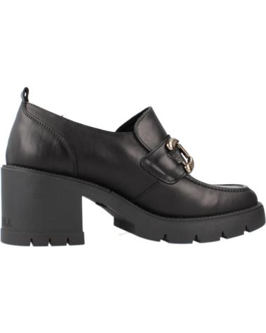 Woman Mocasines CARMELA MOCASINES MUJER MODELO 16189901C COLOR  NEGRO