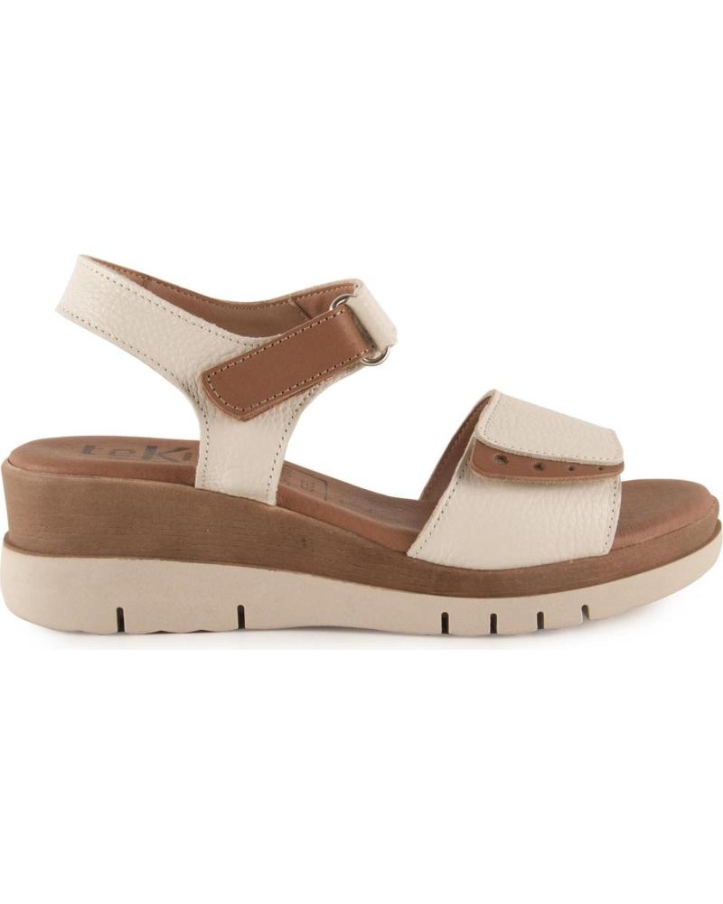 Woman Sandals CHAMBY SANDALIAS CUNA VARIOS S1052 BEIGE Woman Sandals CHAMBY SANDALIAS CUNA VARIOS S1052 BEIGE