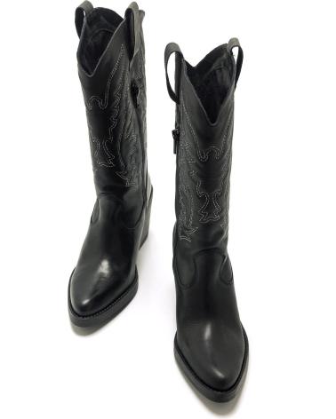 MTNG MUSTANG - BOTA COWBOY TIJUANA 54118 NEGRO BORDADA VARIOS COLORES