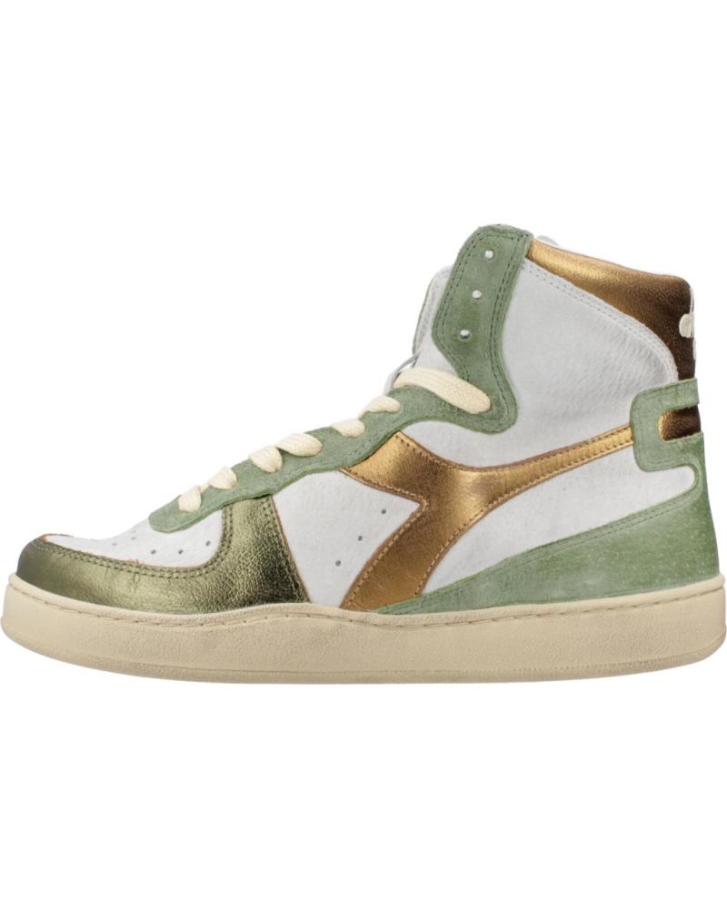 Deportivas de Mujer DIADORA ZAPATILLAS MUJER HERITAGE MODELO ALTO BASKET USED COLOR VERD 70278