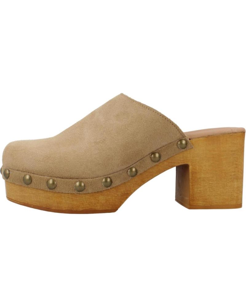 Woman Clogs YELLOW ZUECOS MUJER MODELO ANDREA COLOR MARRON CLARO  HABANA