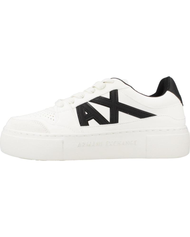 Zapatillas deporte ARMANI EXCHANGE  de Mujer ZAPATILLAS MUJER MODELO XDX147 XV830 COLOR BLANCO  T052