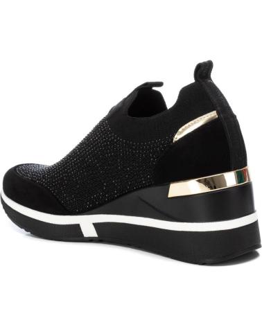 Woman Zapatillas deporte XTI 143077  NEGRO