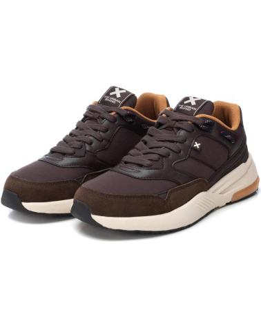 Zapatillas deporte XTI  pour Homme 143161  MARRON