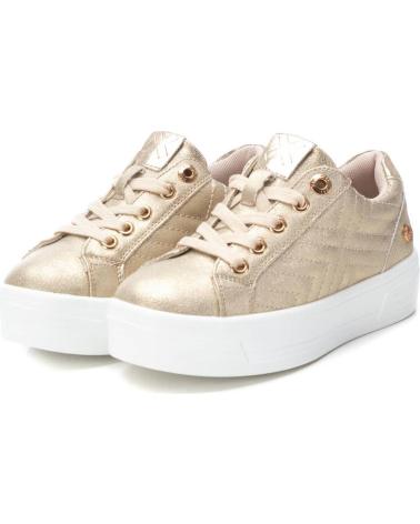 Woman and girl Trainers XTI 150996  ORO