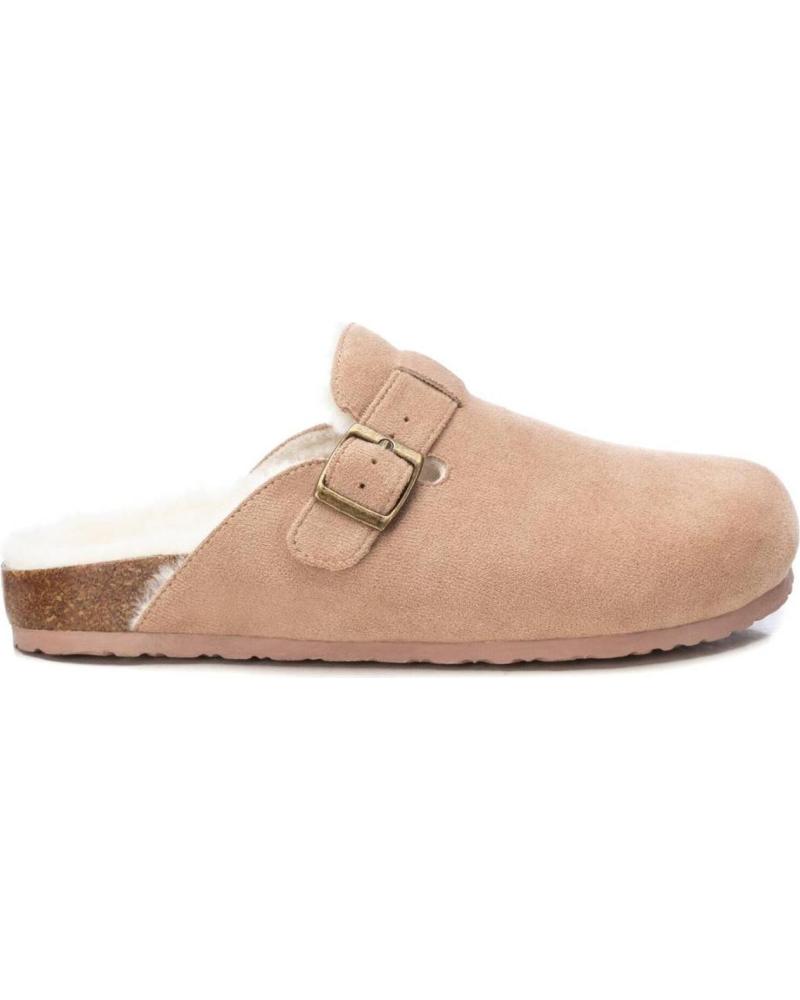 XTI ZAPATILLAS DE CASA EN PARA UNISEX BEIGE